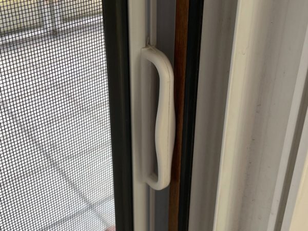 Rolovacie-siete-proti-hmyzu-3